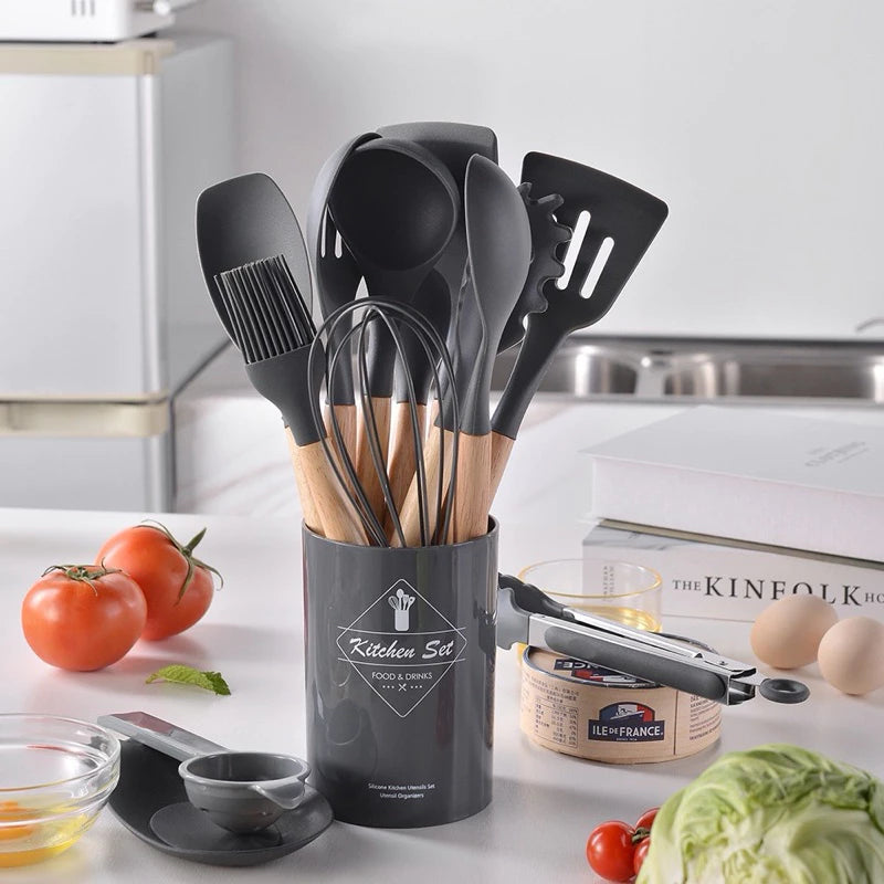 Jogo de Cozinha Kit com 12 Peças de Silicone, Utensílios e Copo Suporte para Cozinha Cabo de Madeira